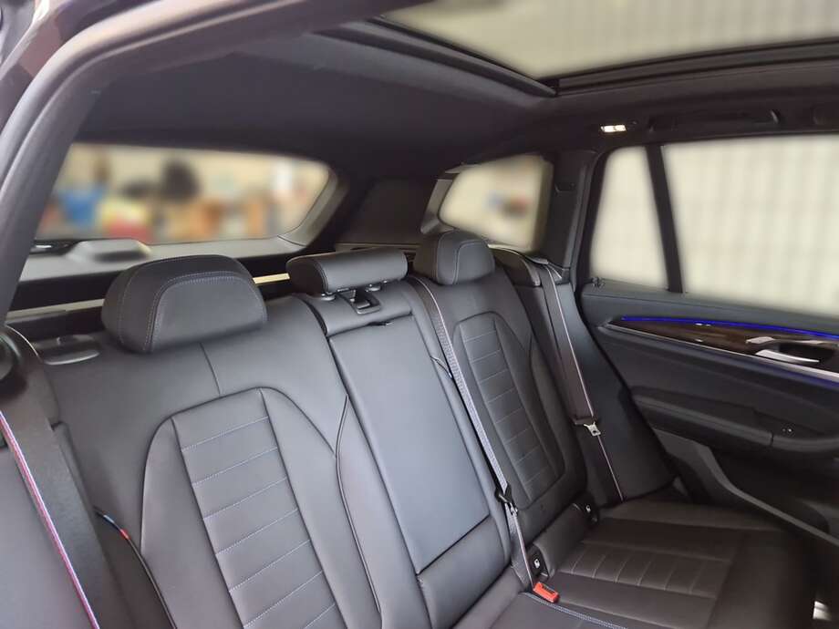 BMW X3 (Bild 18/24)