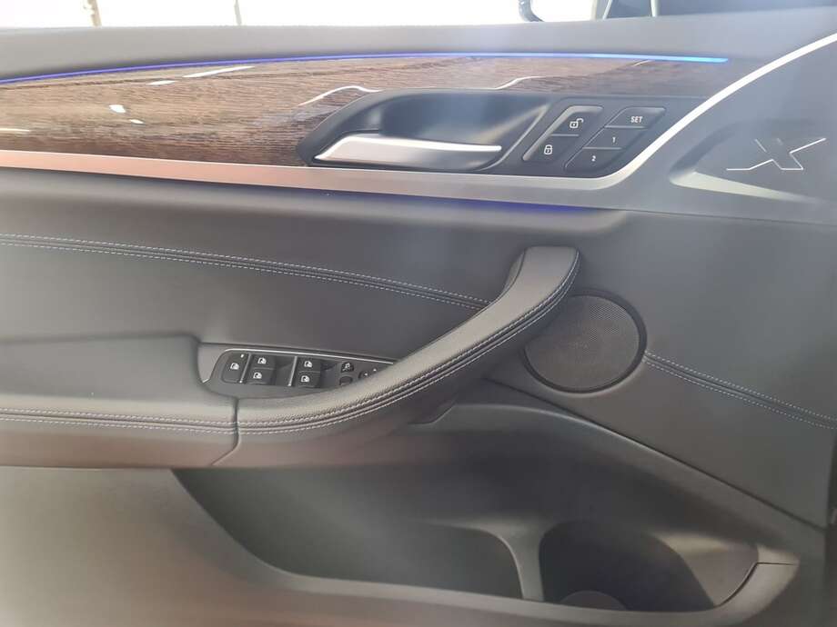 BMW X3 (Bild 22/24)