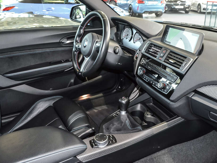 BMW M2 (Bild 7/14)