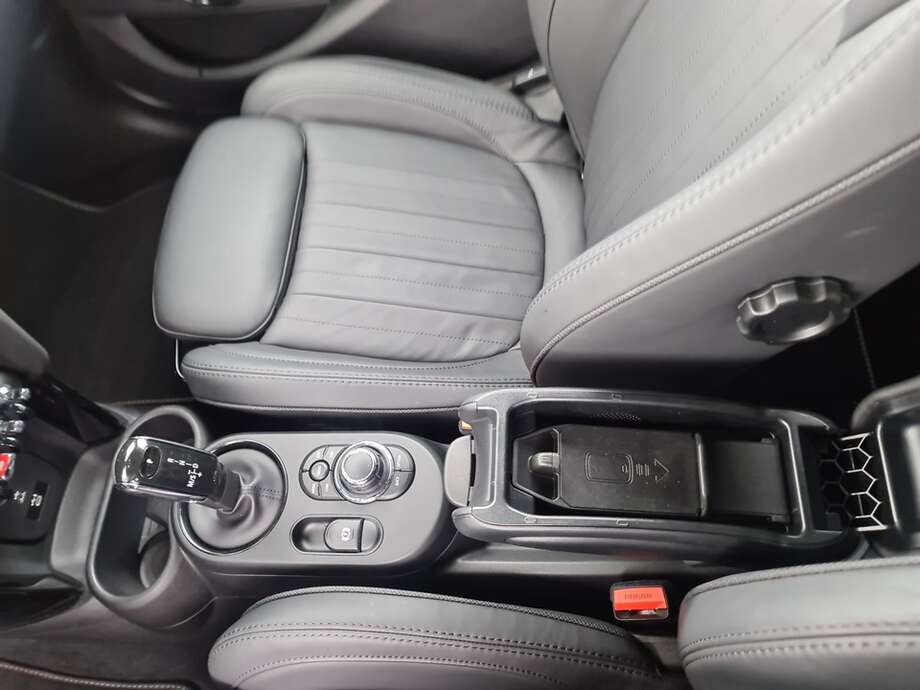 MINI Cooper S (Bild 23/24)