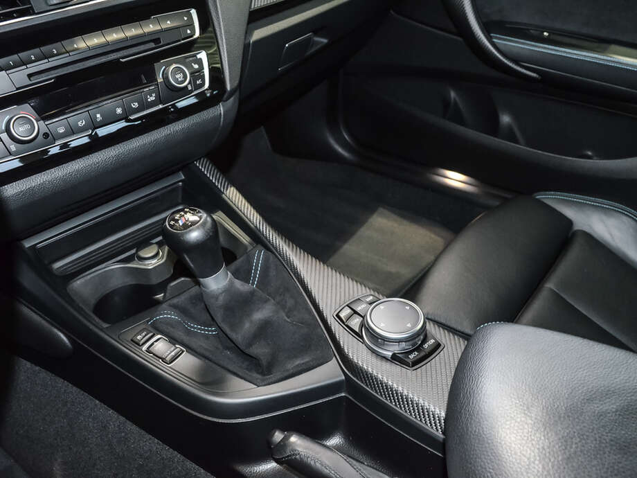 BMW M2 (Bild 11/14)