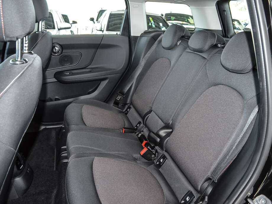 MINI One D Countryman (Bild 17/17)