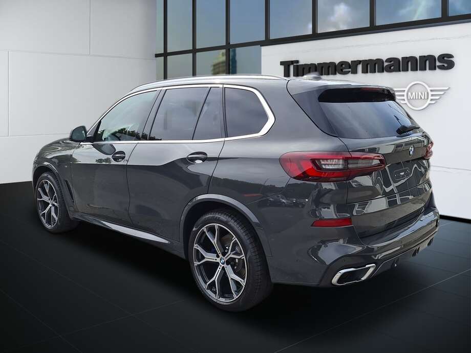 BMW X5 (Bild 3/24)