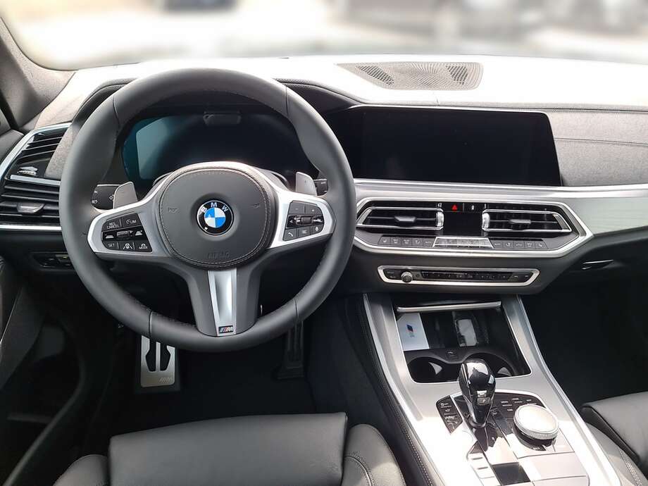 BMW X5 (Bild 12/24)