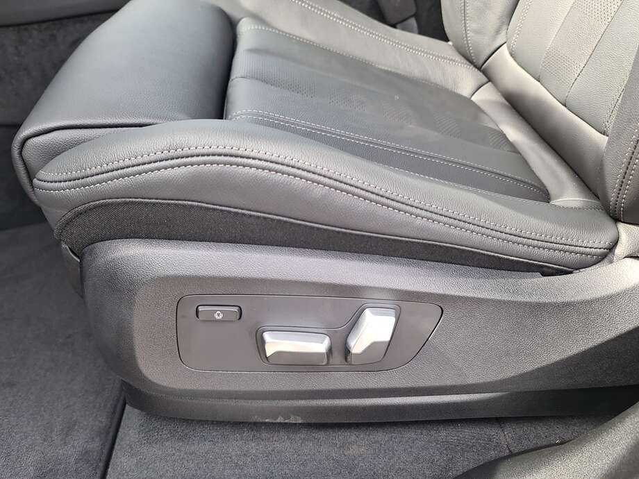 BMW X5 (Bild 17/24)