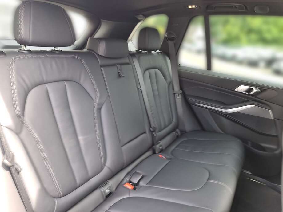 BMW X5 (Bild 18/24)