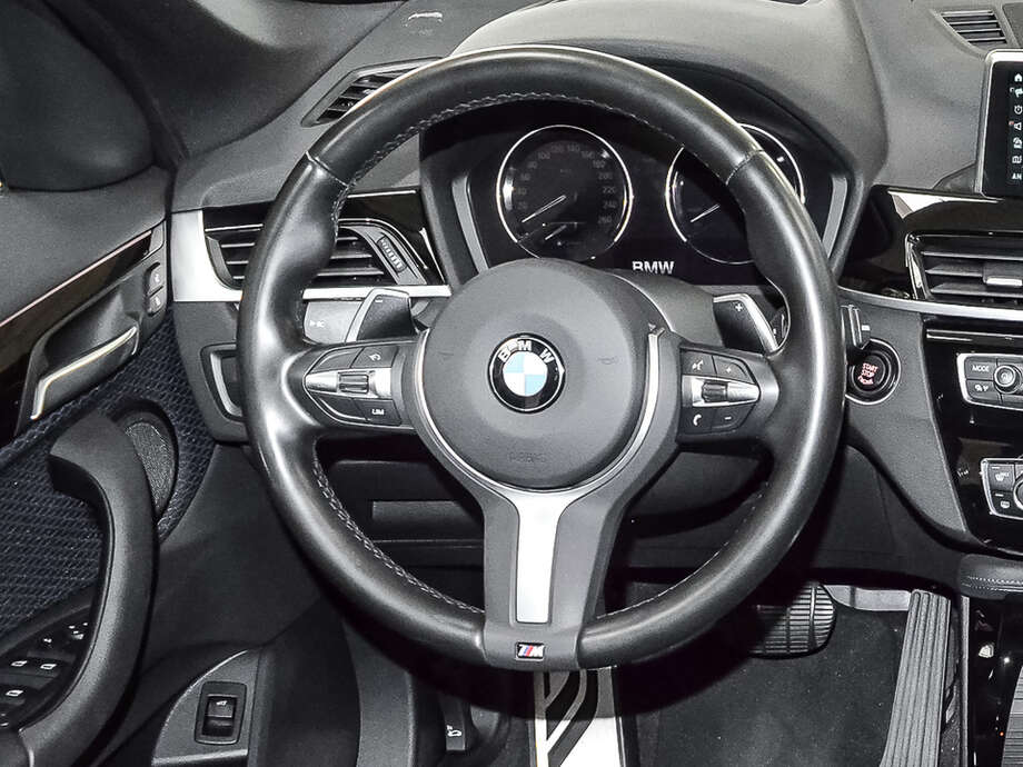 BMW X1 (Bild 10/18)