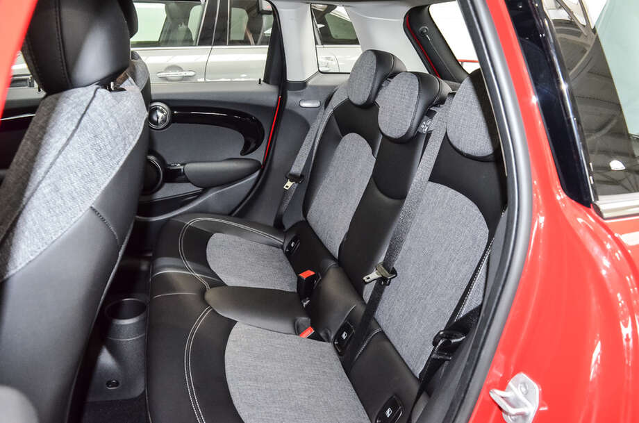 MINI Cooper (Bild 18/18)