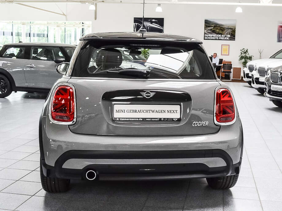 MINI Cooper (Bild 5/17)