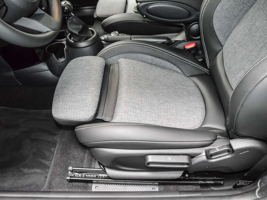 MINI Cooper (Bild 16/17)