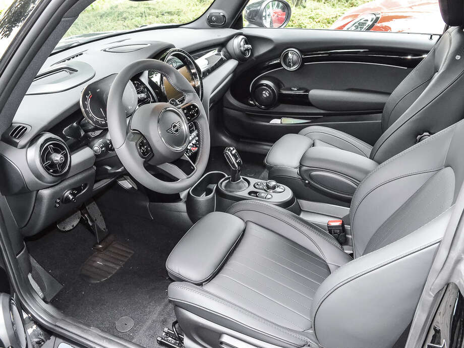 MINI Cooper S (Bild 13/17)