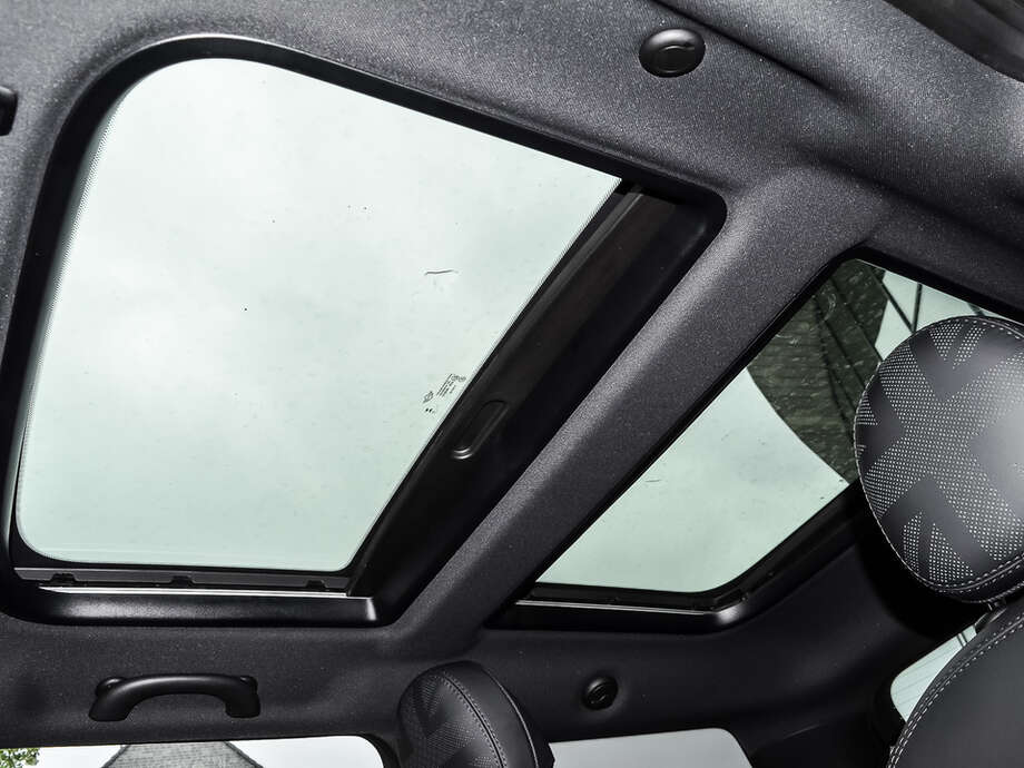 MINI Cooper S (Bild 15/17)