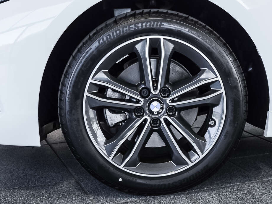 BMW 118i (Bild 7/18)