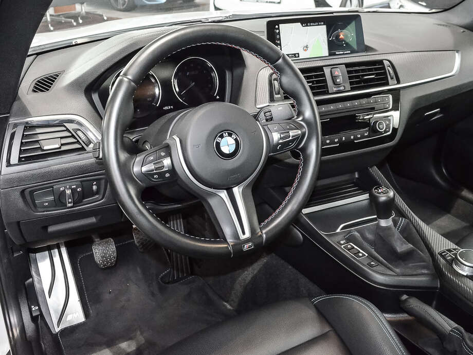 BMW M2 (Bild 8/18)
