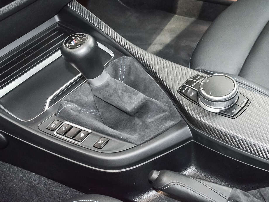 BMW M2 (Bild 12/18)