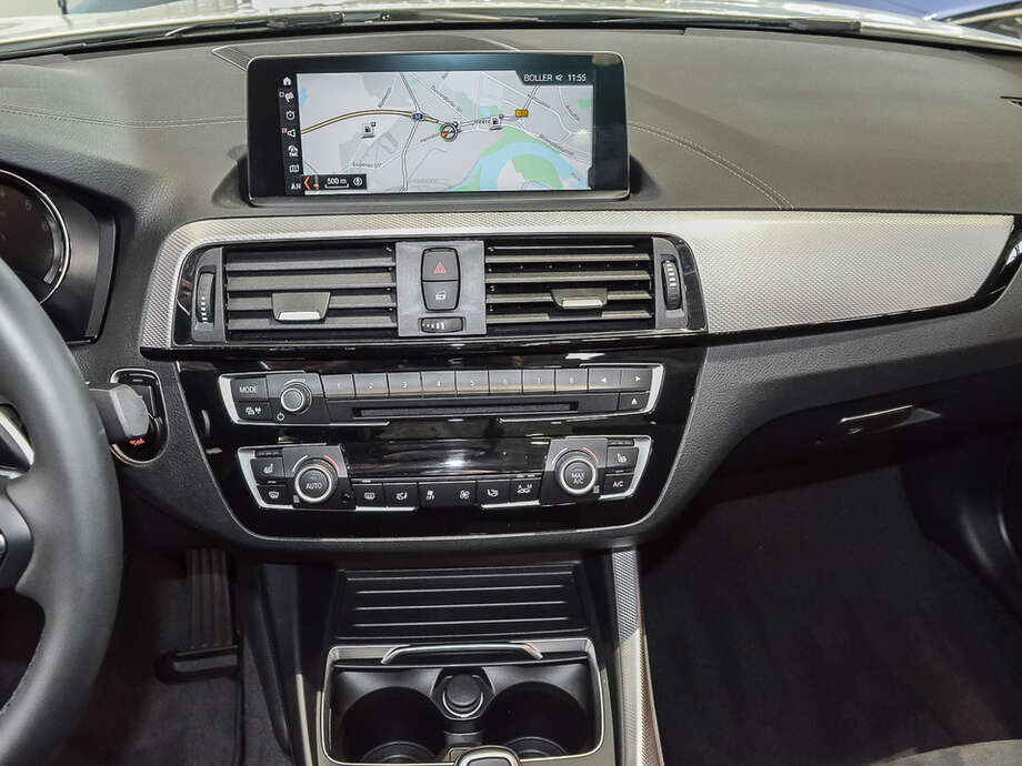 BMW M240i (Bild 11/18)