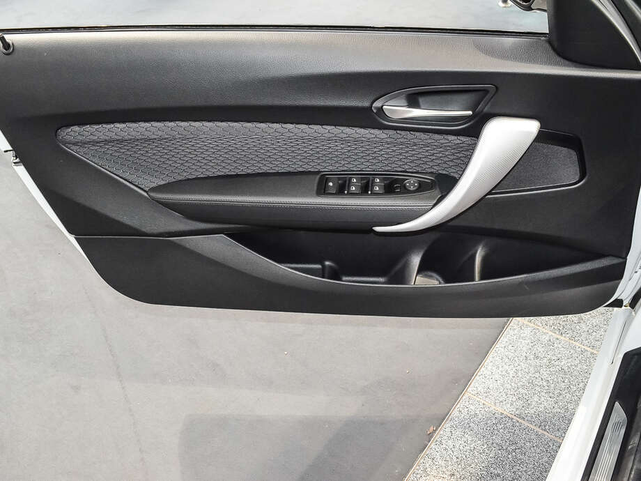 BMW M240i (Bild 17/18)