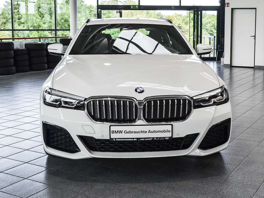 BMW 520d xDrive (Bild 3/17)