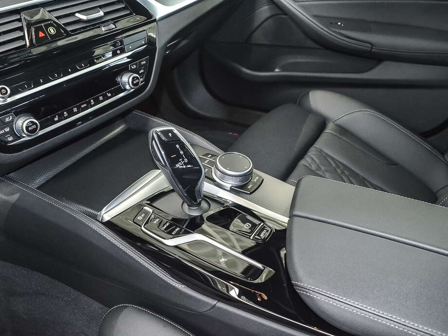 BMW 520d xDrive (Bild 13/17)