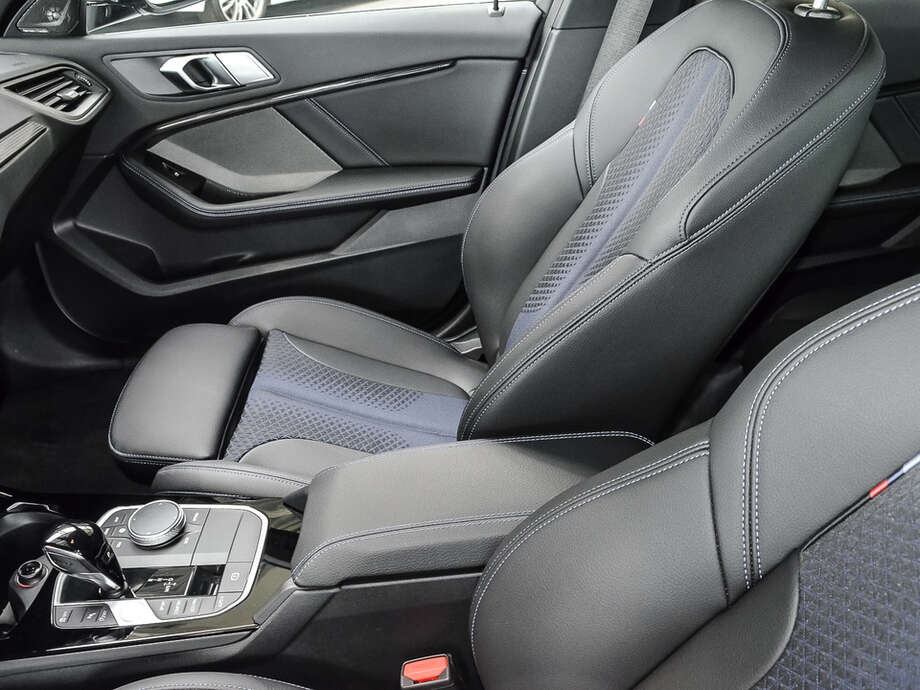 BMW M135i (Bild 11/19)