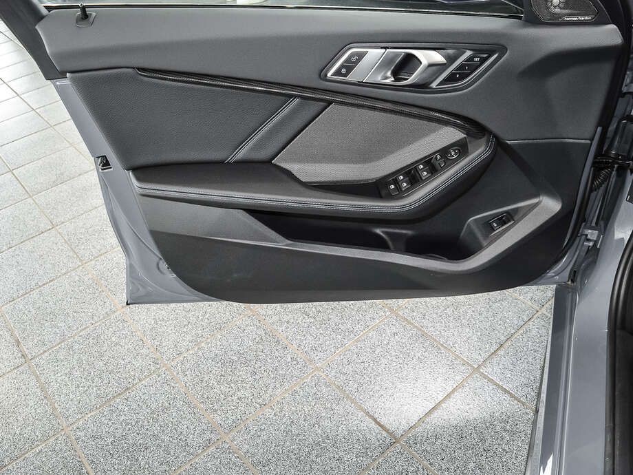 BMW M135i (Bild 13/19)