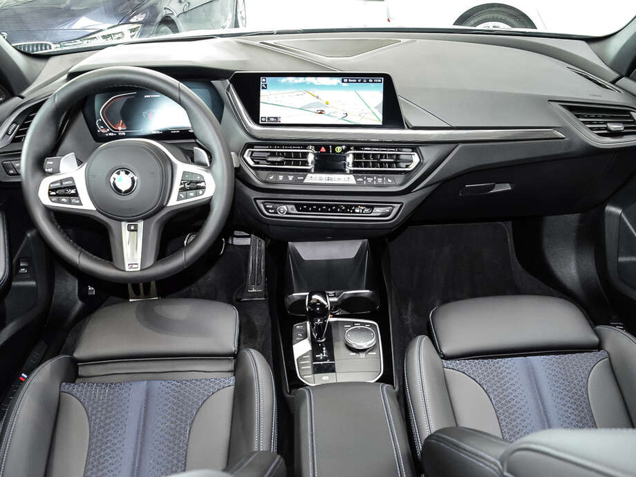 BMW M135i (Bild 15/19)