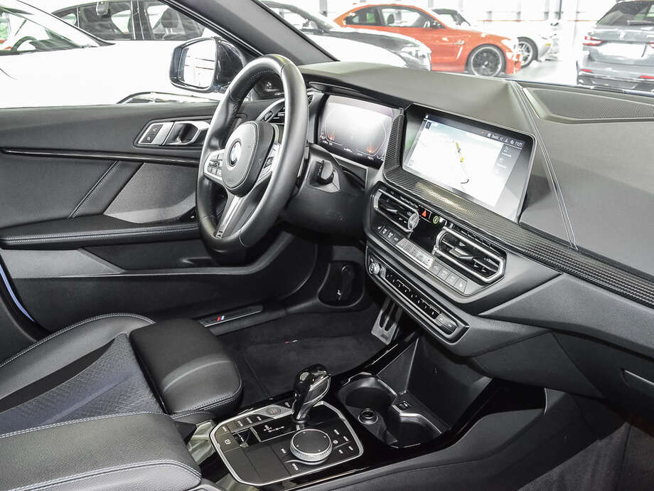 BMW M135i (Bild 7/18)