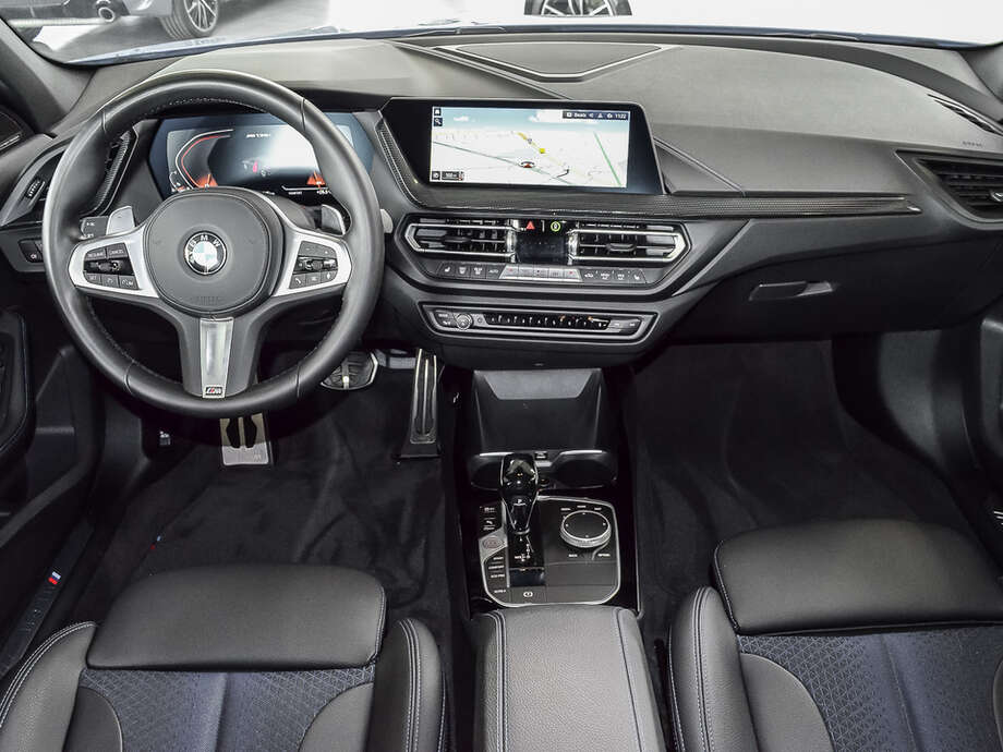 BMW M135i (Bild 8/18)