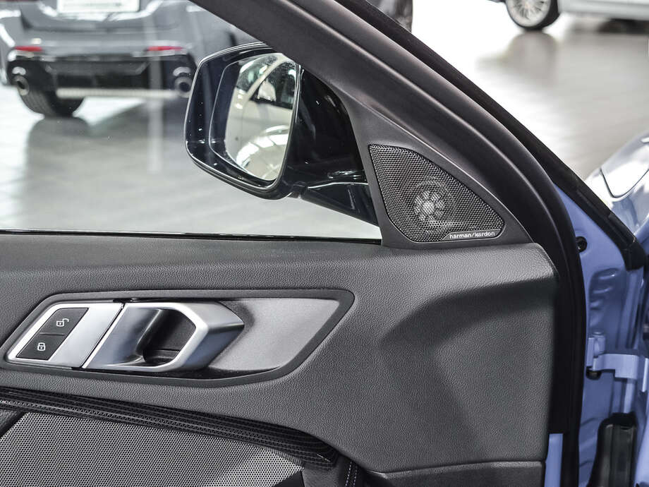 BMW M135i (Bild 17/18)