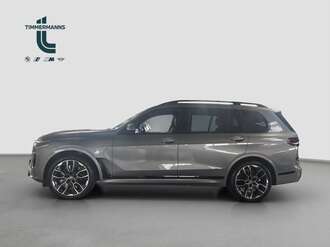 BMW X7 (Bild 2/21)