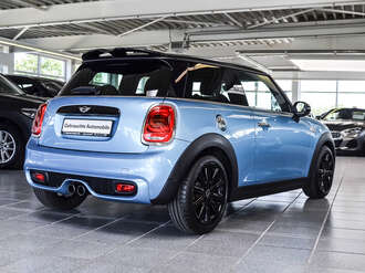 MINI Cooper S (Bild 2/19)