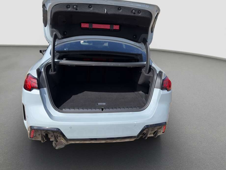BMW 220 Gran Coupe (Bild 14/15)