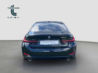 BMW 320 (Bild 2/6)
