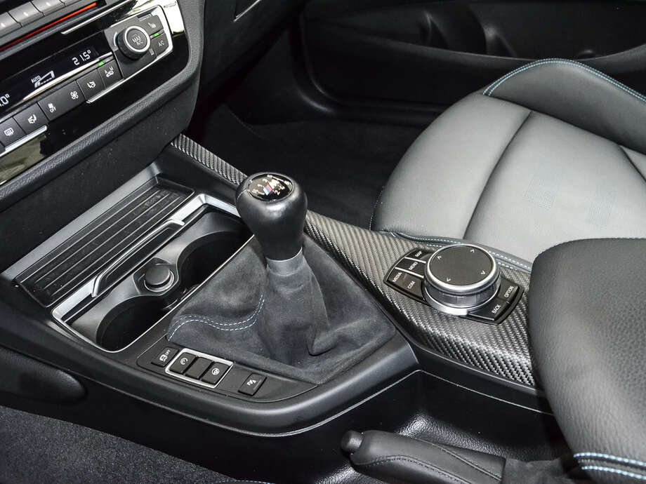 BMW M2 (Bild 11/15)