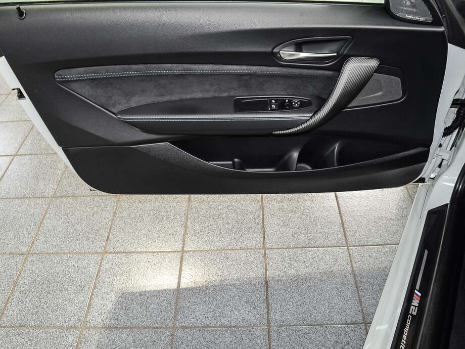 BMW M2 (Bild 14/15)
