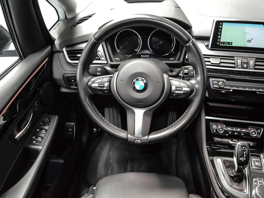BMW 220 Gran Tourer (Bild 10/19)
