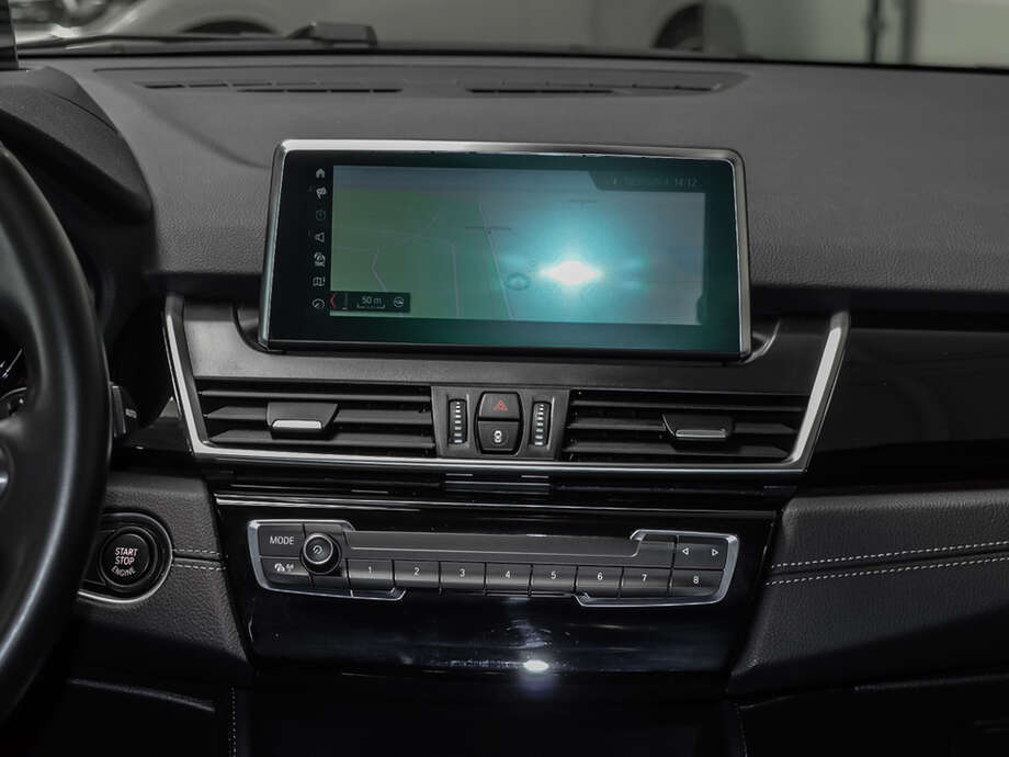 BMW 220 Gran Tourer (Bild 11/19)