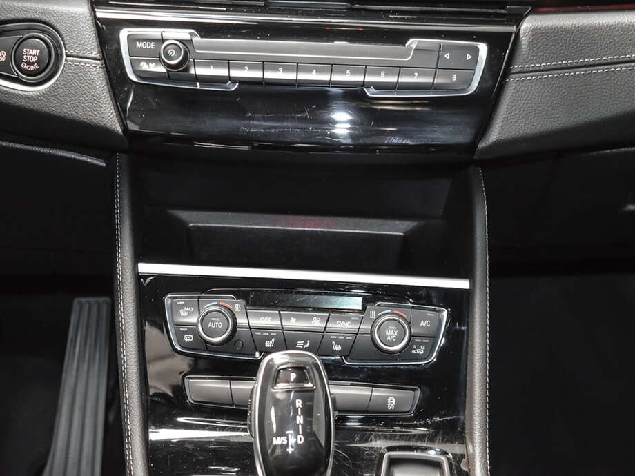 BMW 220 Gran Tourer (Bild 12/19)