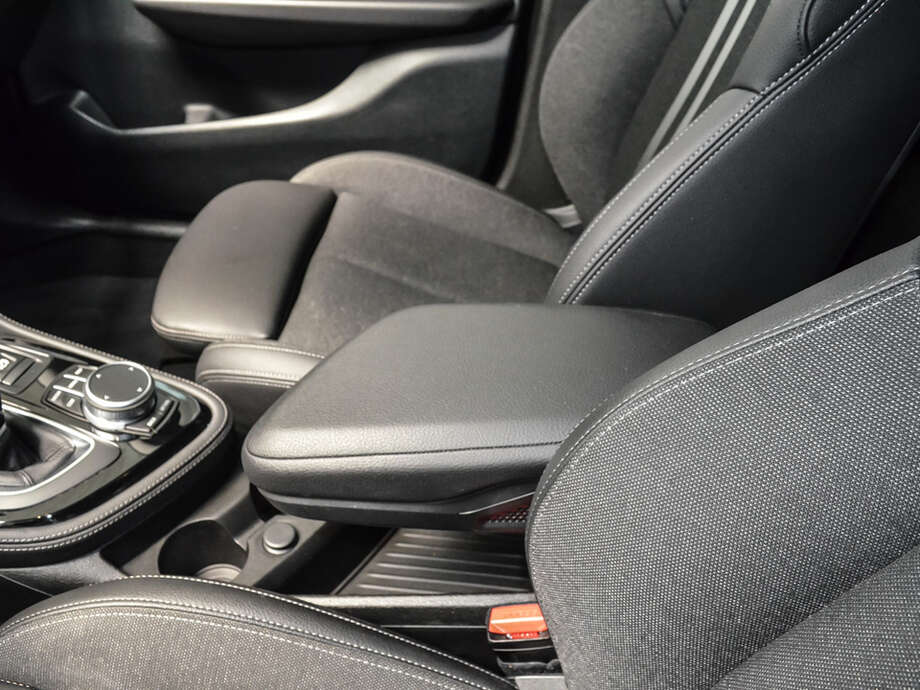 BMW 220 Gran Tourer (Bild 14/19)