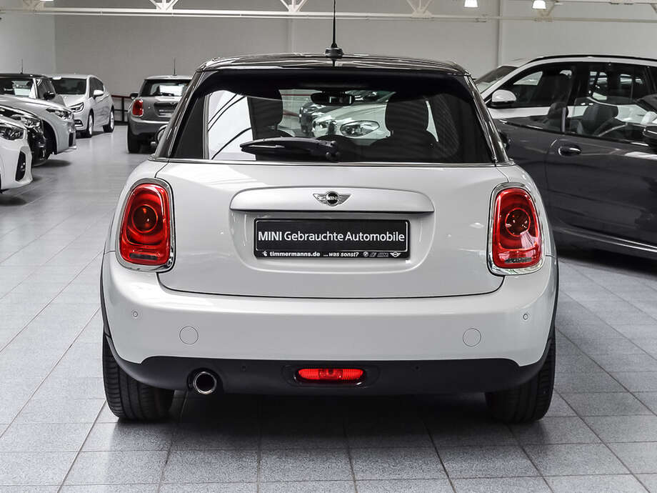 MINI Cooper (Bild 5/17)