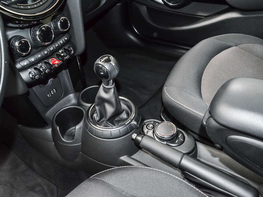 MINI Cooper (Bild 13/17)