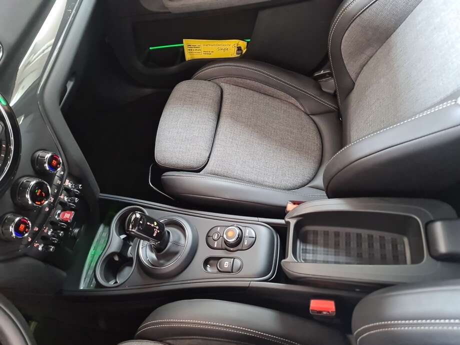 MINI Cooper D Countryman (Bild 23/24)