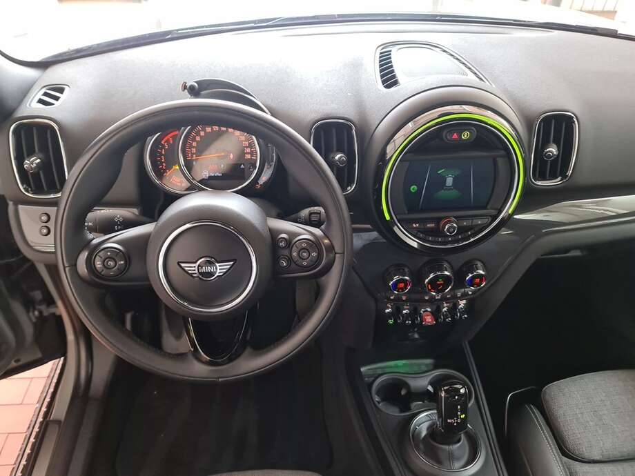 MINI Cooper D Countryman (Bild 24/24)