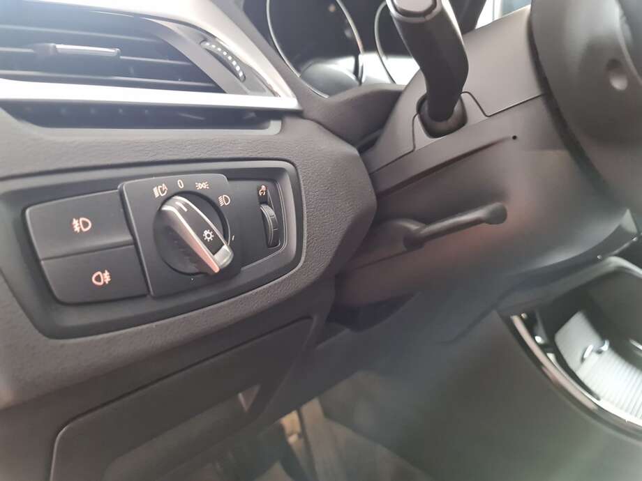 BMW X1 (Bild 23/24)