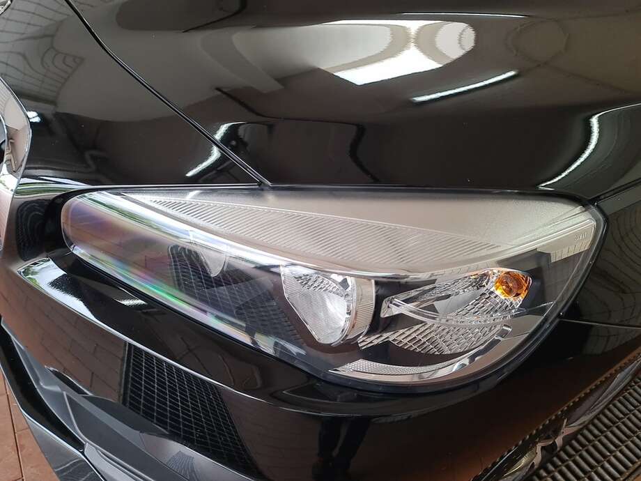 BMW 218 Gran Tourer (Bild 8/24)