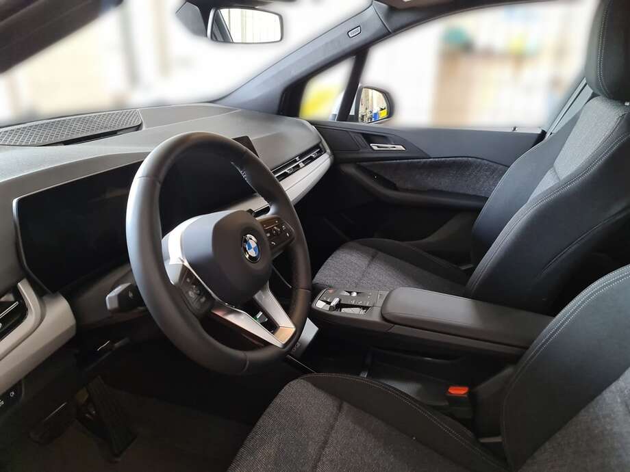 BMW 218 Active Tourer (Bild 10/23)