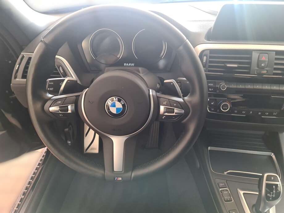 BMW 230i (Bild 13/24)