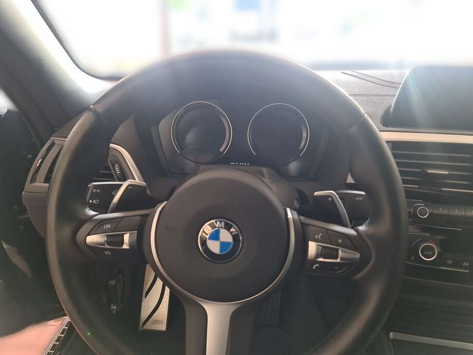 BMW 230i (Bild 14/24)
