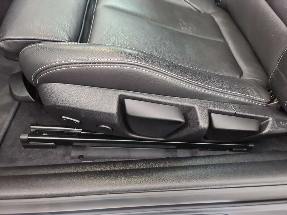 BMW 230i (Bild 17/24)