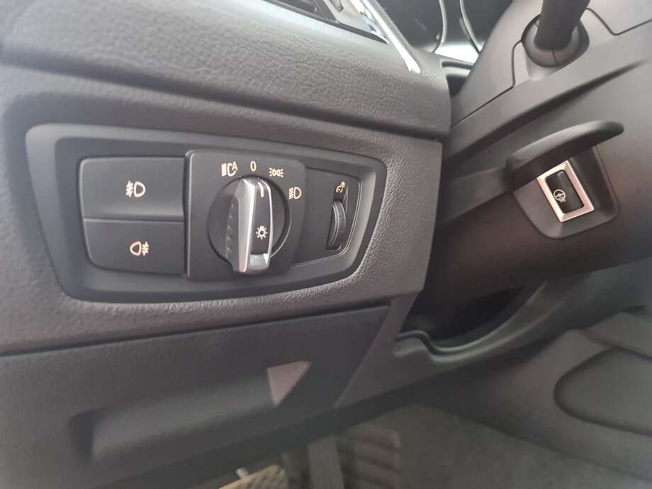 BMW 230i (Bild 22/24)